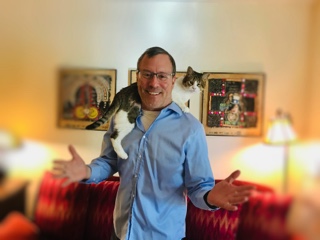 Image of Stephen Quandt with cat