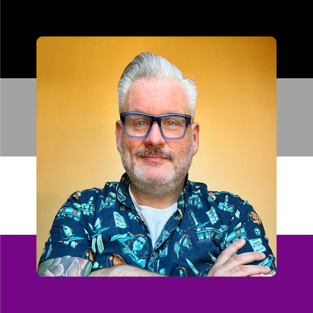 A picture of the presenter in front of the asexual pride flag (horizontal stripes of black, gray, white, and purple).