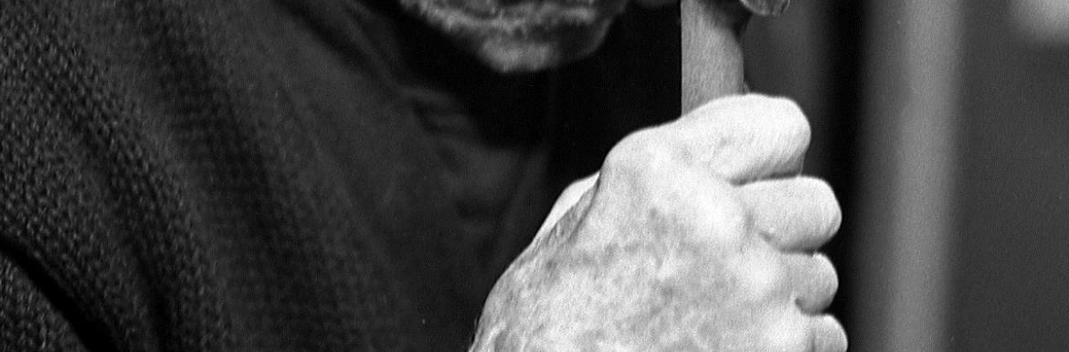 Image of a man with a violin